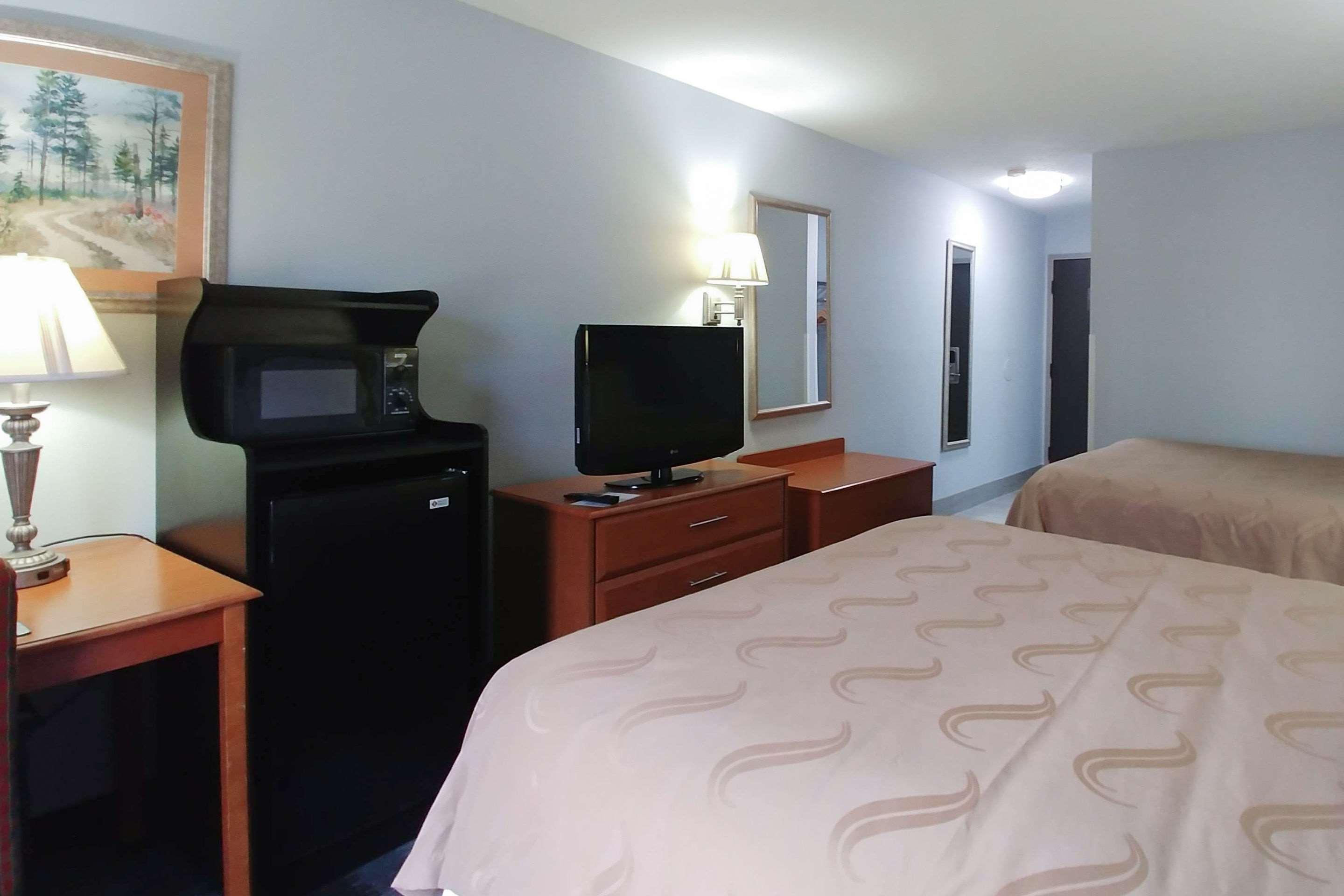 Quality Inn Dublin I-81 Ngoại thất bức ảnh