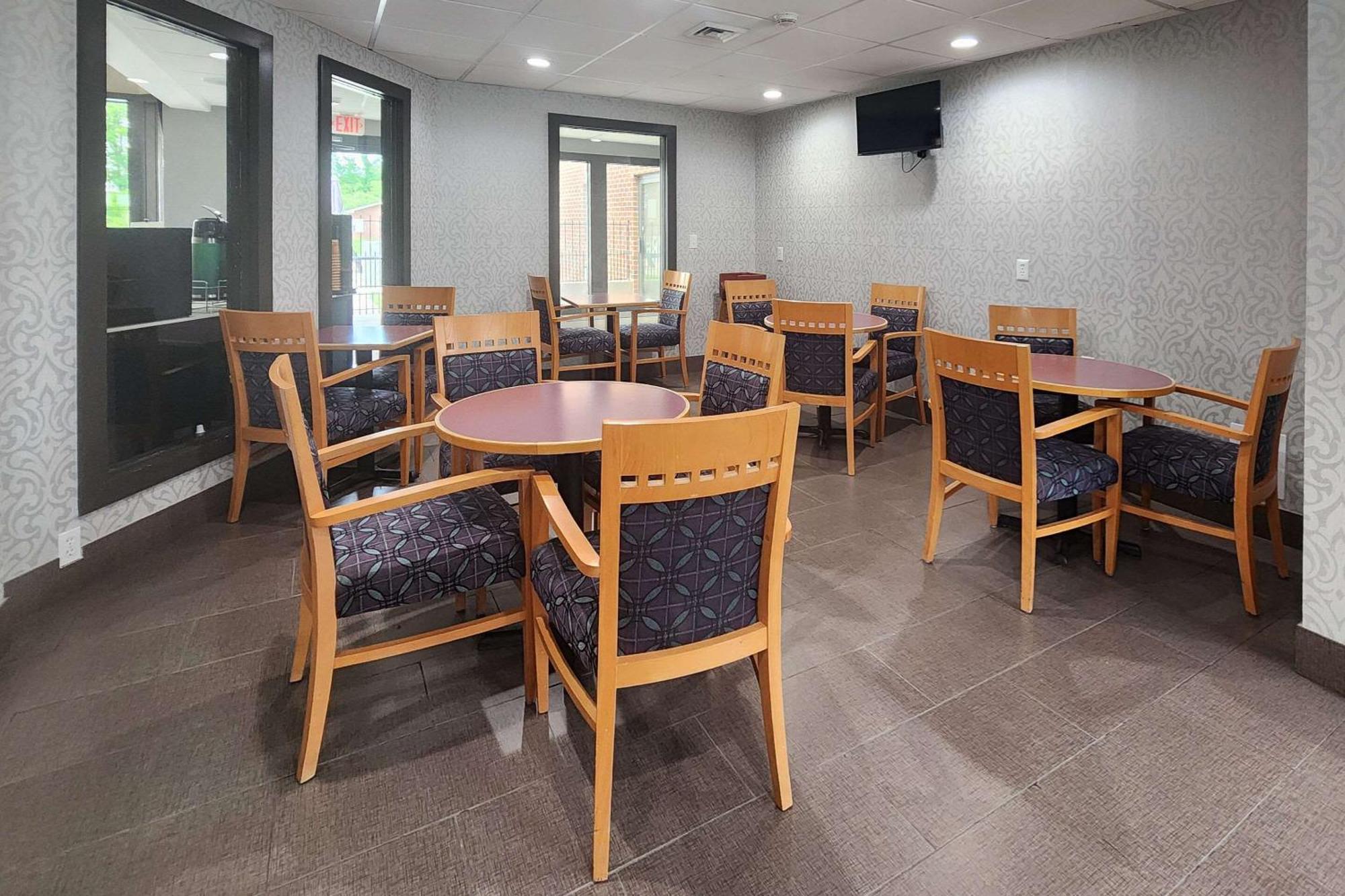 Quality Inn Dublin I-81 Ngoại thất bức ảnh