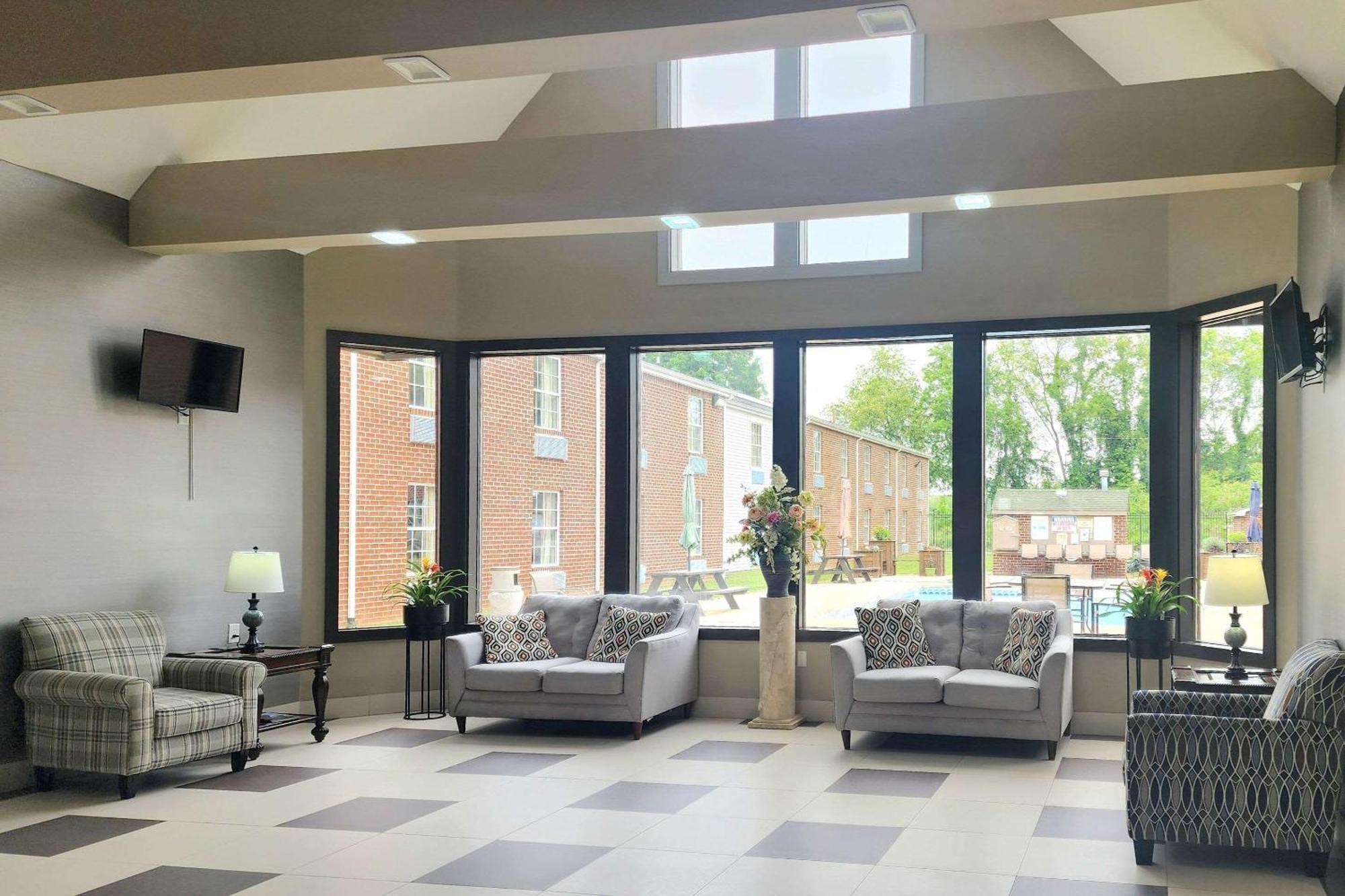 Quality Inn Dublin I-81 Ngoại thất bức ảnh