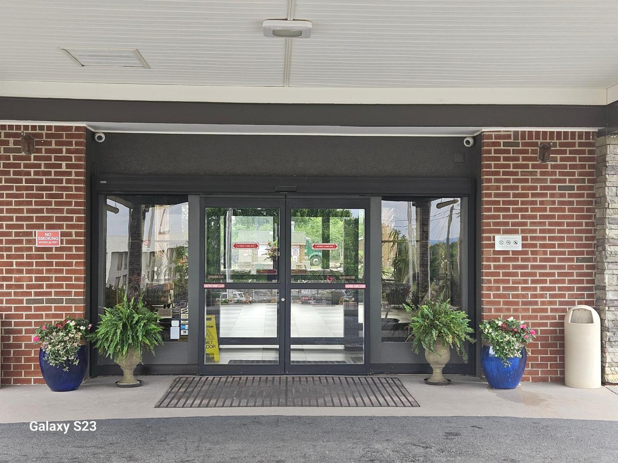 Quality Inn Dublin I-81 Ngoại thất bức ảnh
